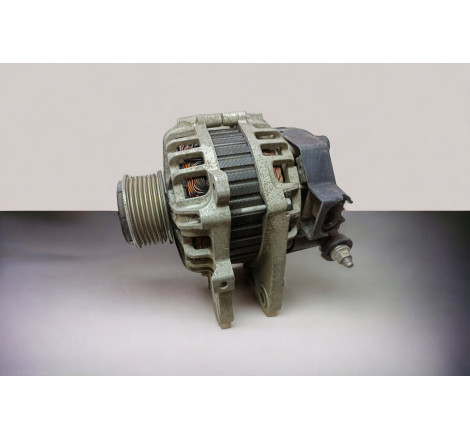 Alternador Hyundai H100...
