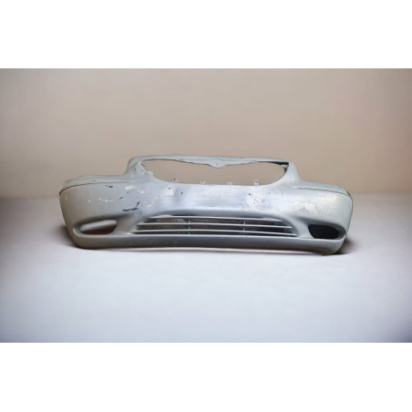 Parachoque Delantero Chrysler Voyager 2000-2008
