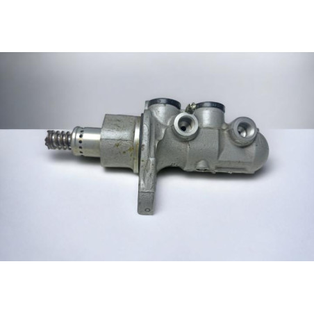 Bomba De Freno Mercedes Benz A45 A200 A250 2012-2018