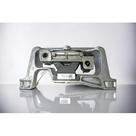 Soporte Motor Delantero Derecho Mercedes Benz A45 A200 A250 2012-2018