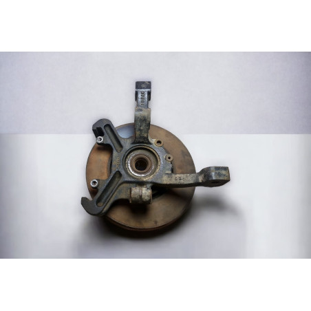 Muñon Con Maza Delantera Derecha Chrysler Neon 2000-2005
