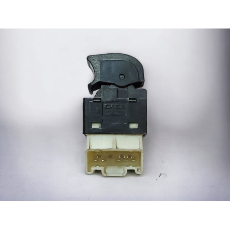 Boton Alzavidrio Trasero Izquierdo Chevrolet Sail Classic 2010-2016
